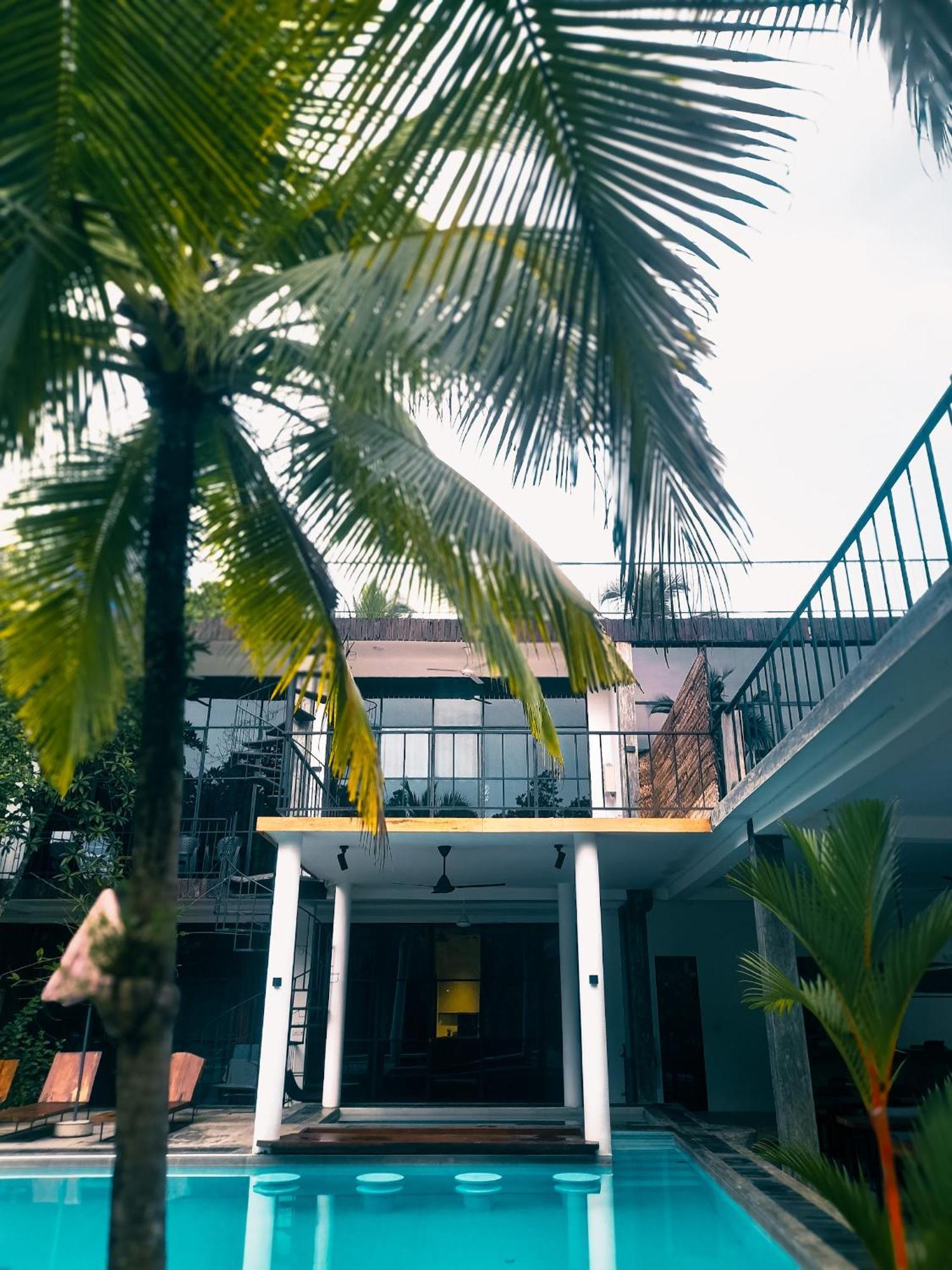 Voda Hotel Unawatuna Exterior photo