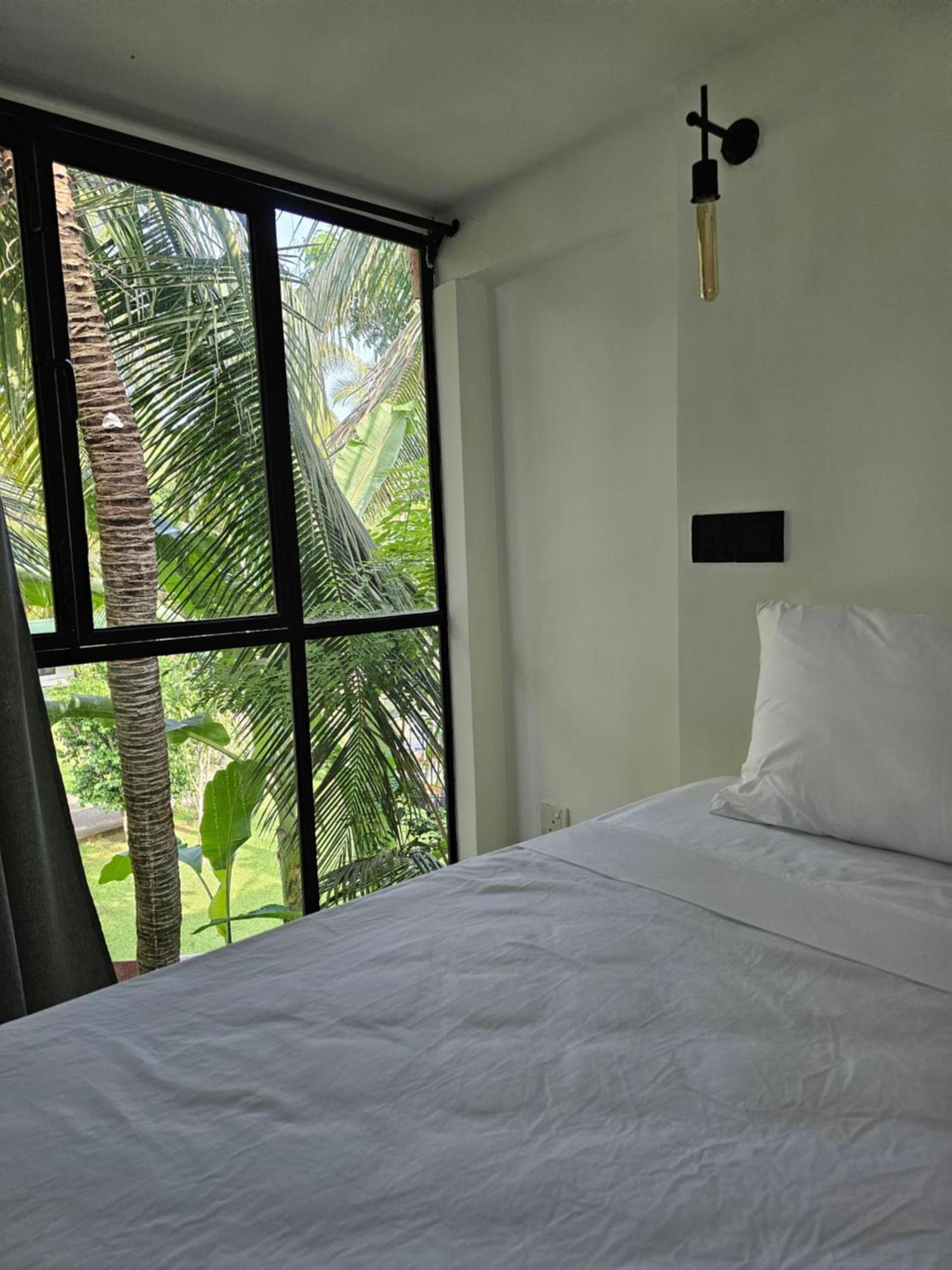 Voda Hotel Unawatuna Exterior photo