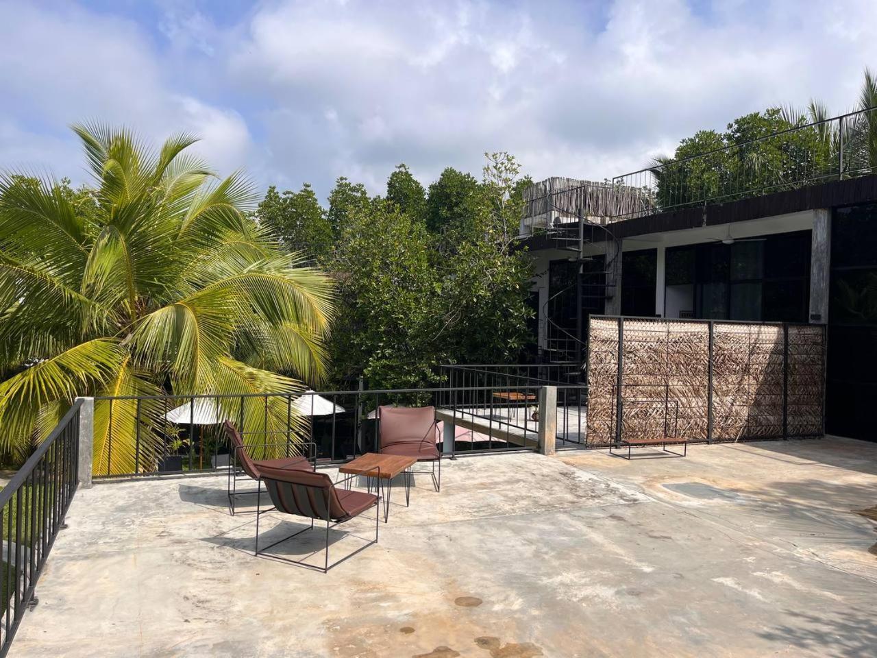 Voda Hotel Unawatuna Exterior photo
